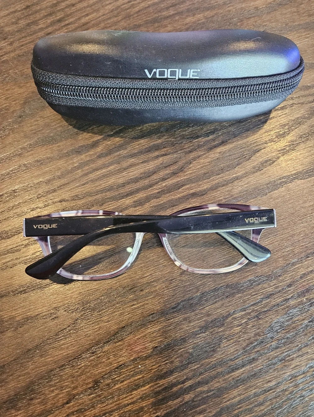 Vogue petite rectangular